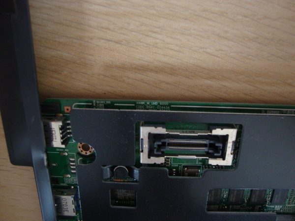 BN41-02443A BN94-09309T - Image 2